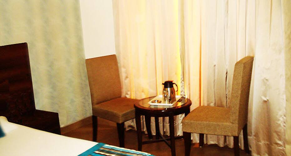 Hotel Silver Sands, Zirakpur 5